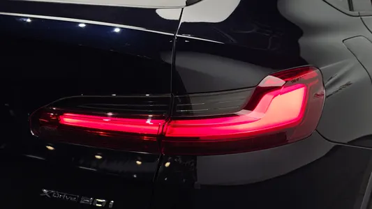 BMW X4 (G02) xDrive20i M X 2021 23