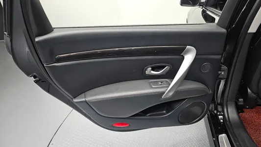 Renault Korea SM7 LPLI 2.0 LPe 2018 25