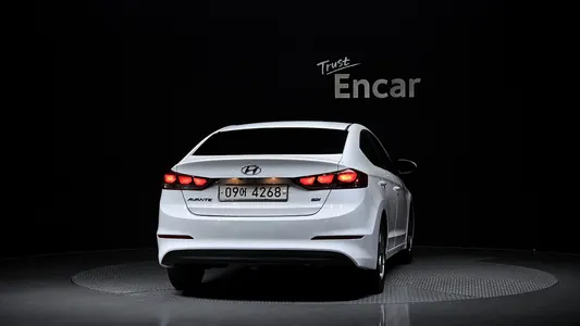 Hyundai AD 1.6 GDI 2017 4