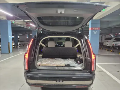 Hyundai 9 AWD 2025 7