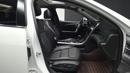 Chevrolet 말리부 2.0 LT 2016 11