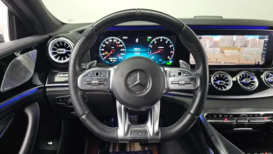 Mercedes-Benz AMG GT 4 43 4MATIC+ 2019 13