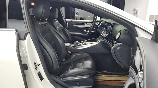 Mercedes-Benz AMG GT 4 43 4MATIC+ 2019 27