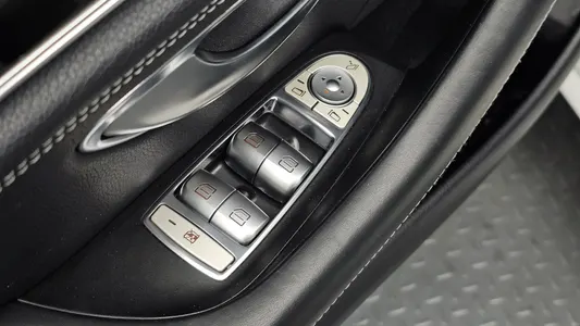 Mercedes-Benz AMG GT 4 43 4MATIC+ 2019 30