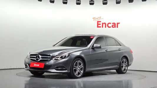 Mercedes-Benz E-Class W212 E250 4MATIC 2015