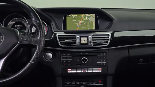 Mercedes-Benz E-Class W212 E250 4MATIC 2015 13