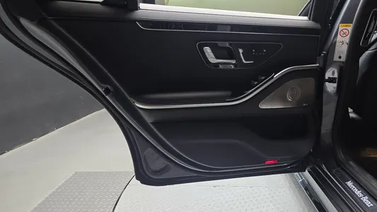 Mercedes-Benz S-Class W223 S500L 4MATIC 2021 25