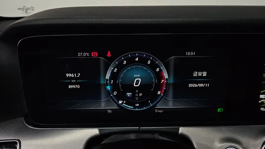 Mercedes-Benz E-Class W213 E300 AMG Line 2019 8