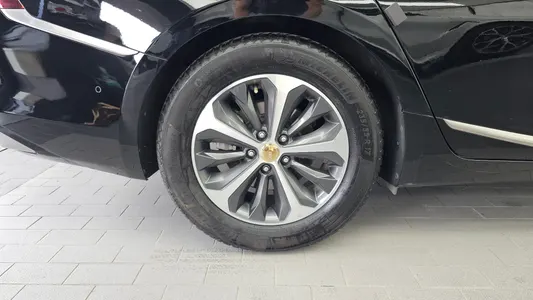 Kia K8 2021 5