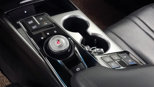 Kia K8 2021 9