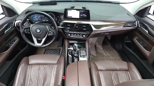 BMW 6 Series GT (G32) 620d 2019 6