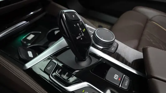 BMW 6 Series GT (G32) 620d 2019 8