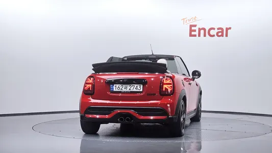 MINI S Convertible 2023 4
