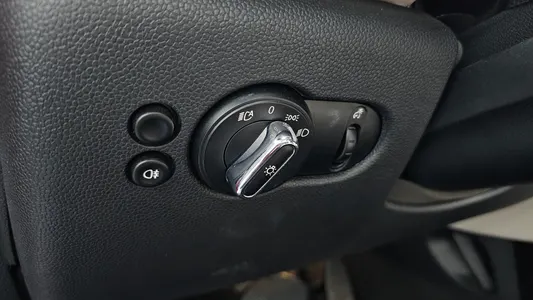 MINI S Convertible 2023 18