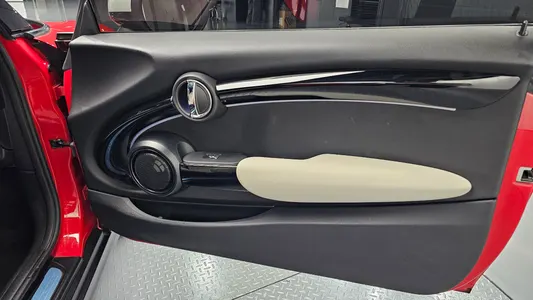 MINI S Convertible 2023 25