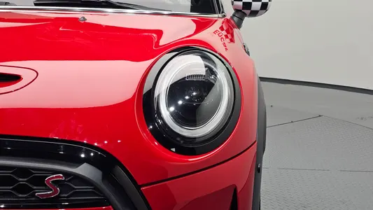 MINI S Convertible 2023 23