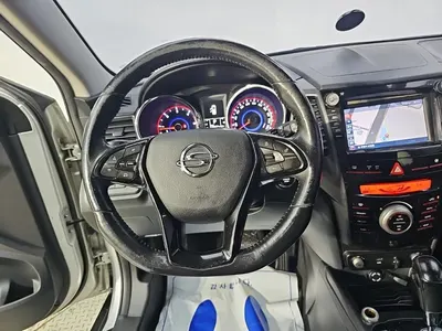 KG Mobility 티볼리 에어 RX 4WD 2016 9