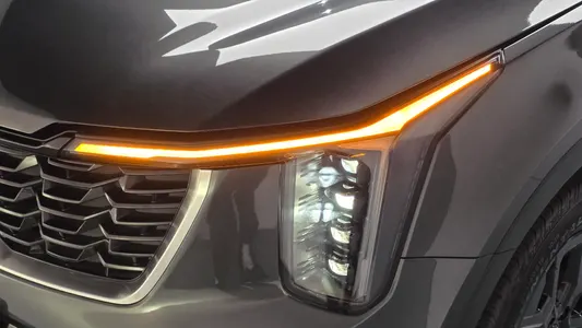 Kia 4 HEV 1.6 2WD 2024 23