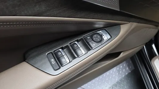 Kia K8 2021 30