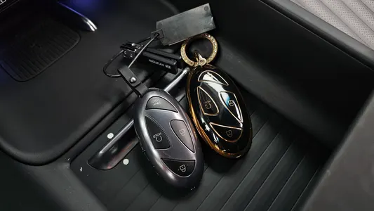 Hyundai (GN7) 2024 15