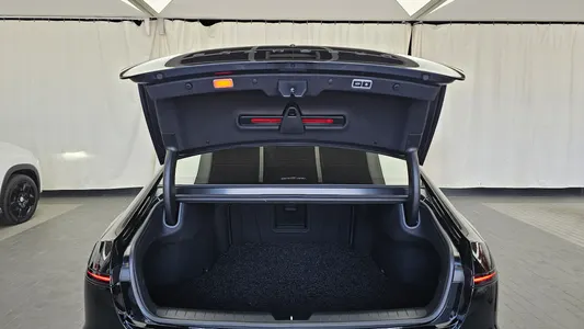 Hyundai (GN7) 2024 17