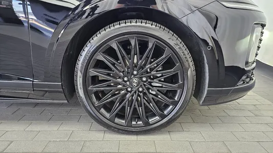 Hyundai (GN7) 2024 21