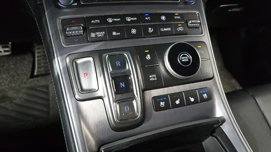 Hyundai 싼타페 HEV 1.6 2WD 2023 9