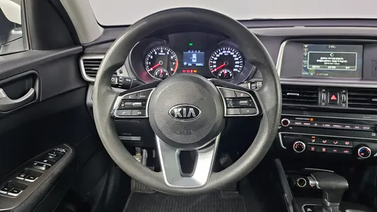 Kia K5 2 2.0 LPI 2018 12