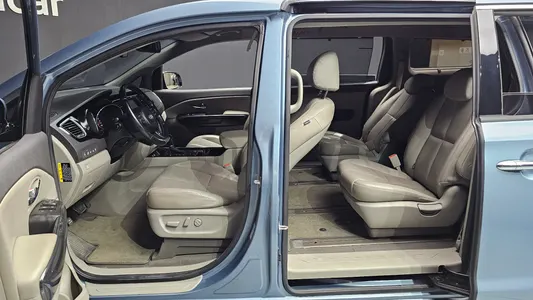 Kia 카니발 9 2015 13