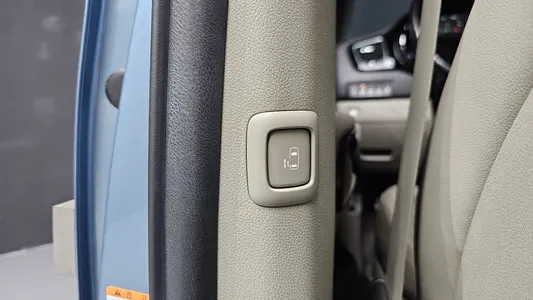Kia 카니발 9 2015 18
