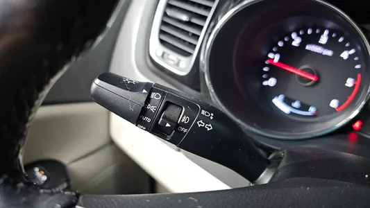 Kia 카니발 9 2015 26