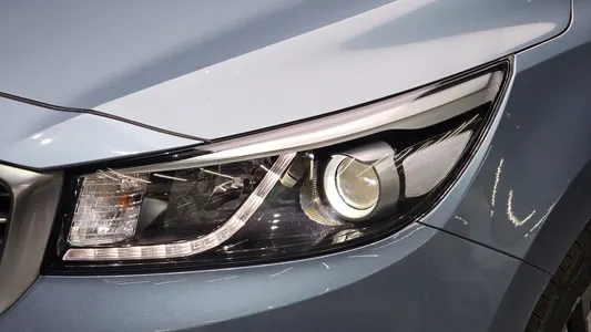 Kia 카니발 9 2015 22