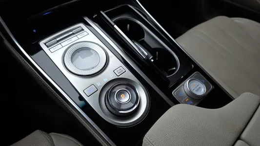 Genesis GV80 2.5T AWD 2022 9