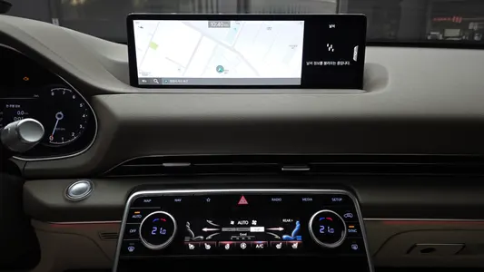 Genesis GV80 2.5T AWD 2022 14
