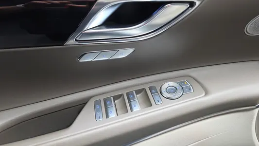 Genesis GV80 2.5T AWD 2022 32