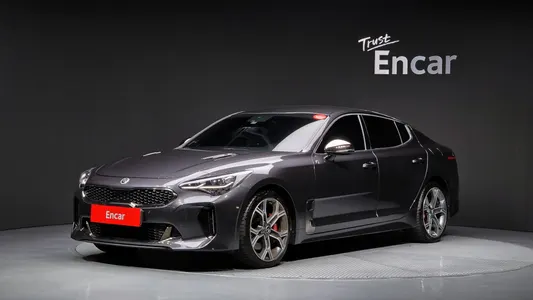 Kia Stinger 2.0 AWD 2019