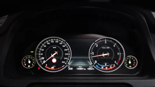 BMW 5 Series GT (F07) GT 30d xDrive 2016 7