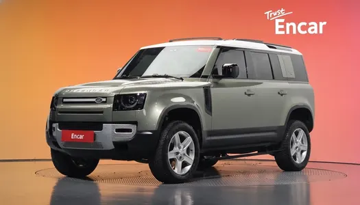 Land Rover (L663) 110 D250 SE 2022 20