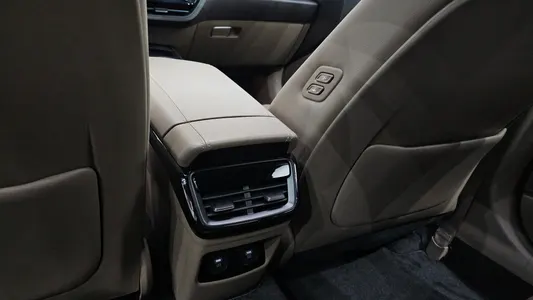 Kia K8 2023 31