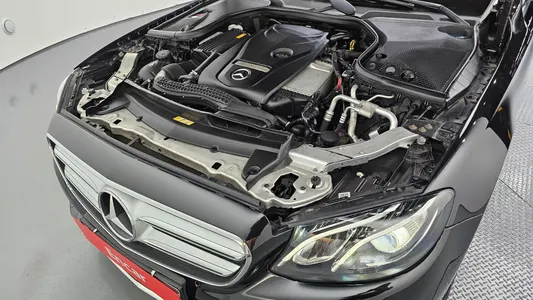 Mercedes-Benz E-Class W213 E300 2019 6