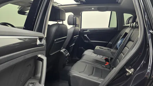 Volkswagen 2 2.0 TDI 2018 11