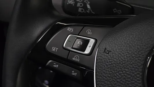 Volkswagen 2 2.0 TDI 2018 17