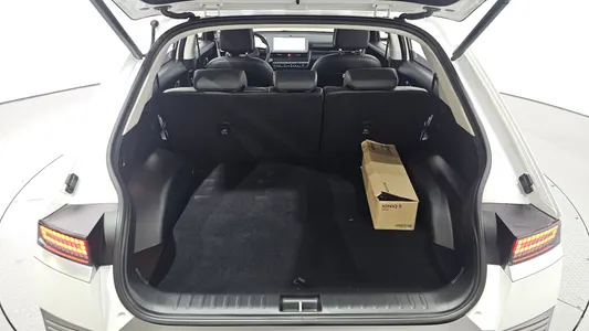 Hyundai Ioniq 5 AWD 2022 16