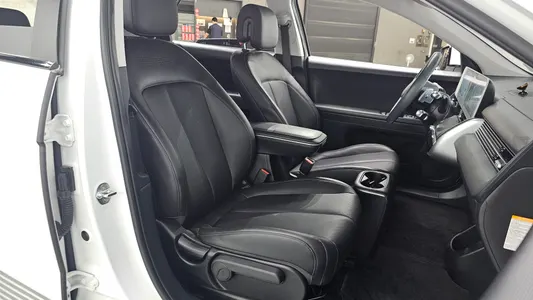 Hyundai Ioniq 5 AWD 2022 18