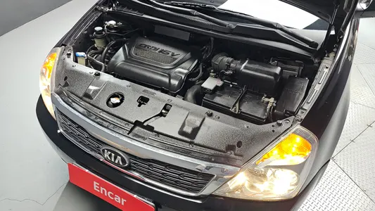 Kia R GLX 2013 6