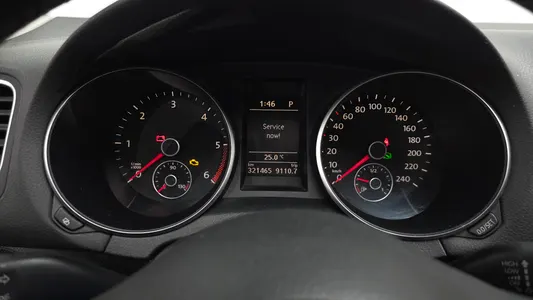 Volkswagen 6 2.0 TDI 2009 8