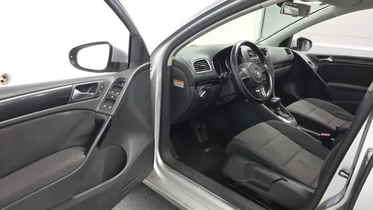 Volkswagen 6 2.0 TDI 2009 10