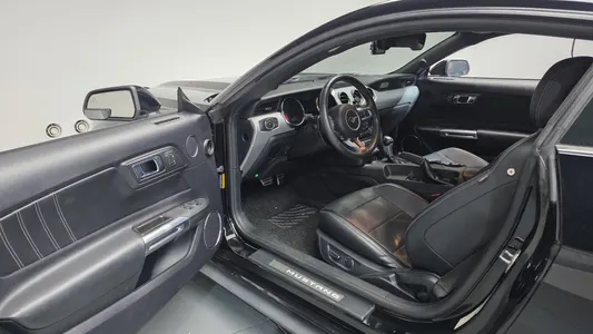 Ford 머스탱 GT 2015 10