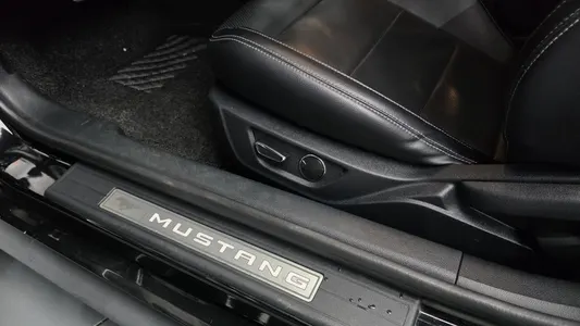 Ford 머스탱 GT 2015 19