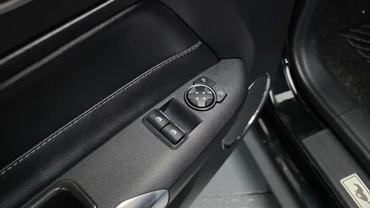 Ford 머스탱 GT 2015 28